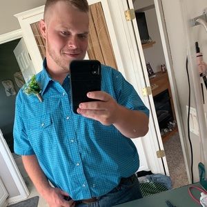 Meet your Posher, Austin